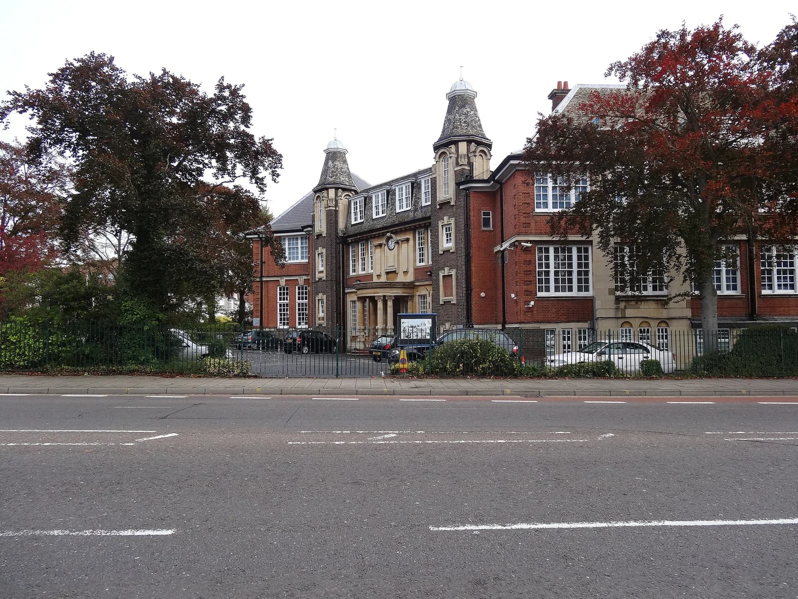 Harrow High School