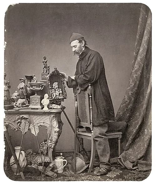 antiquarian