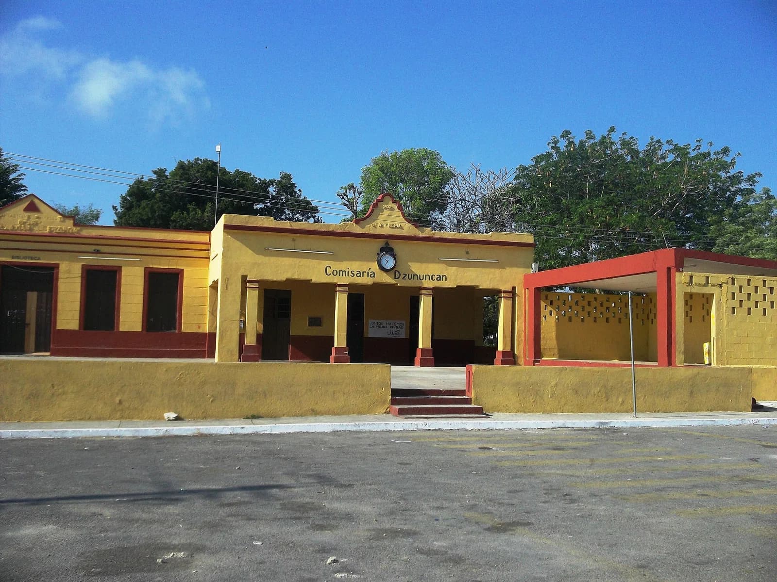San Luis Sur Dzununcán (Mérida, Mexico)