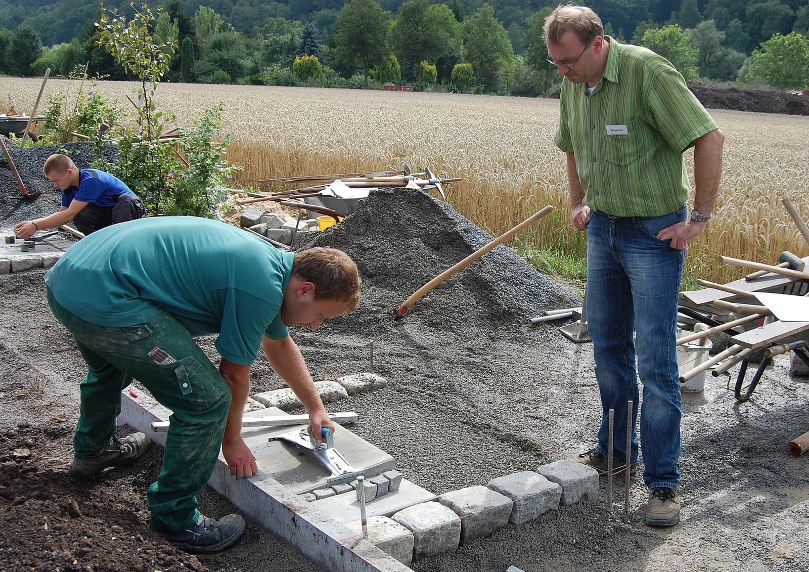 landscape contractor