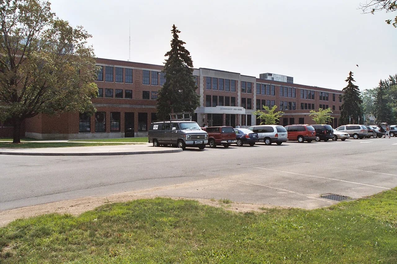 Irondequoit High School