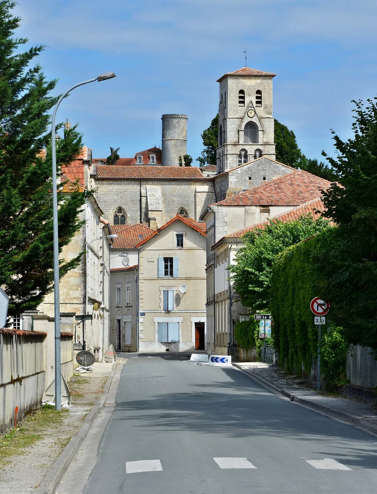 Blanzac