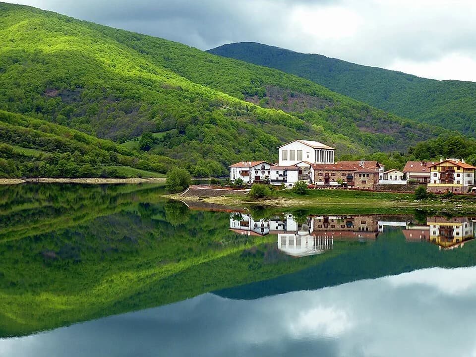 Esteribar