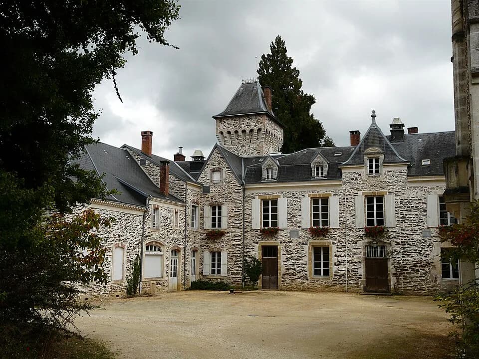 Saint-Priest-les-Fougères