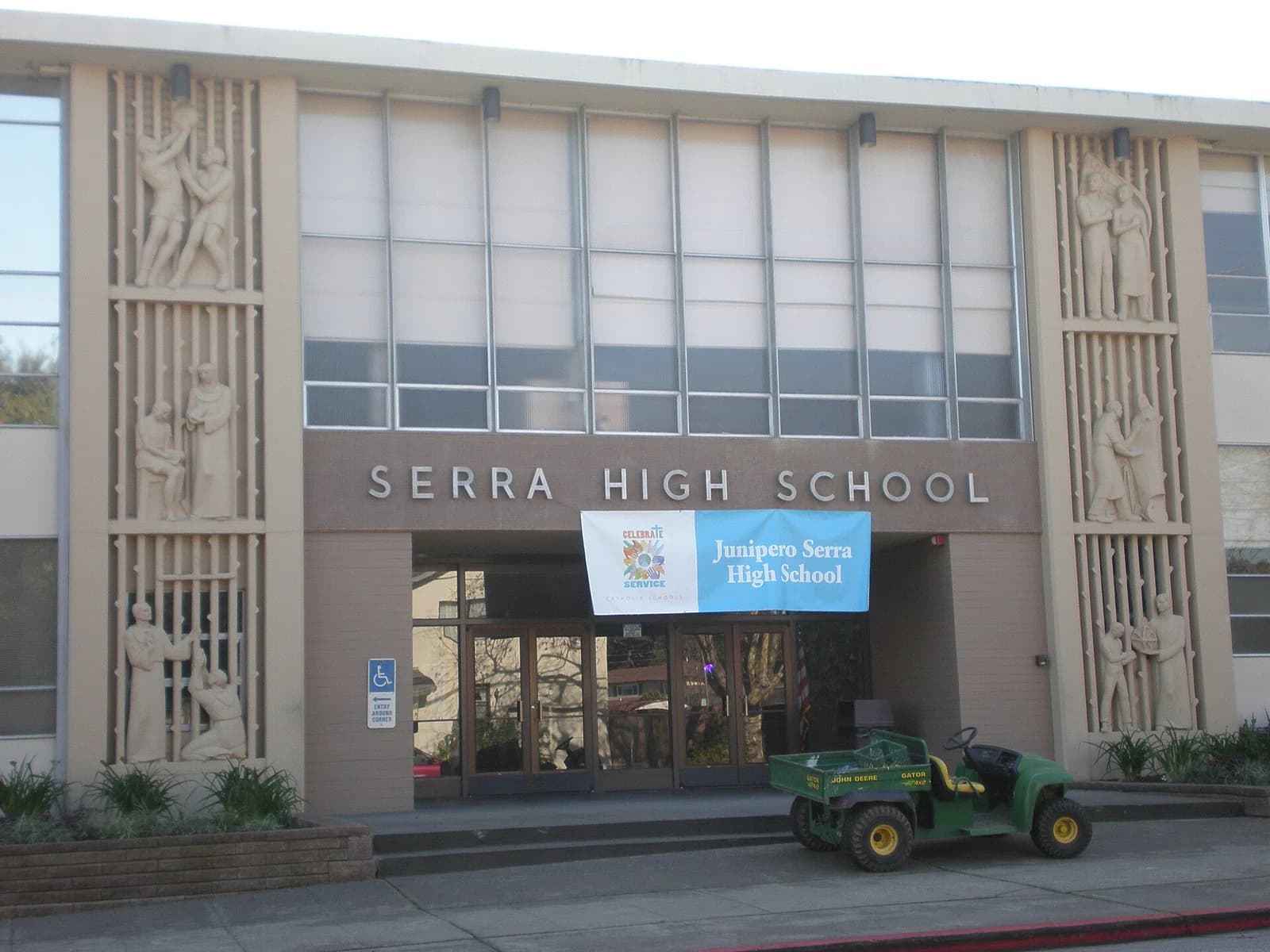 Junípero Serra High School