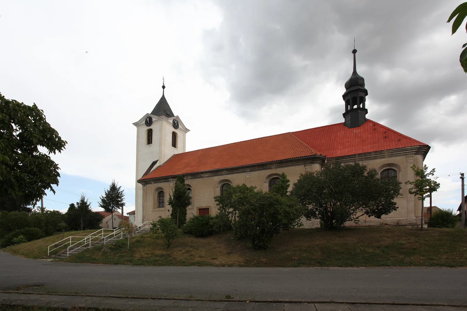 Kostelní Hlavno