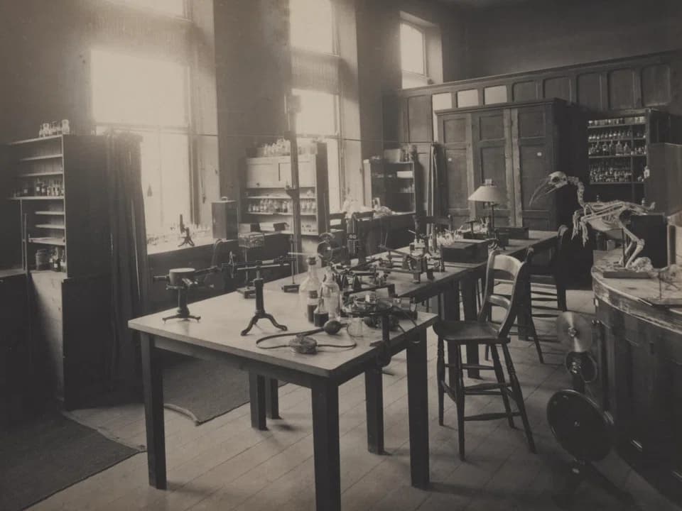 Balfour Biological Laboratory