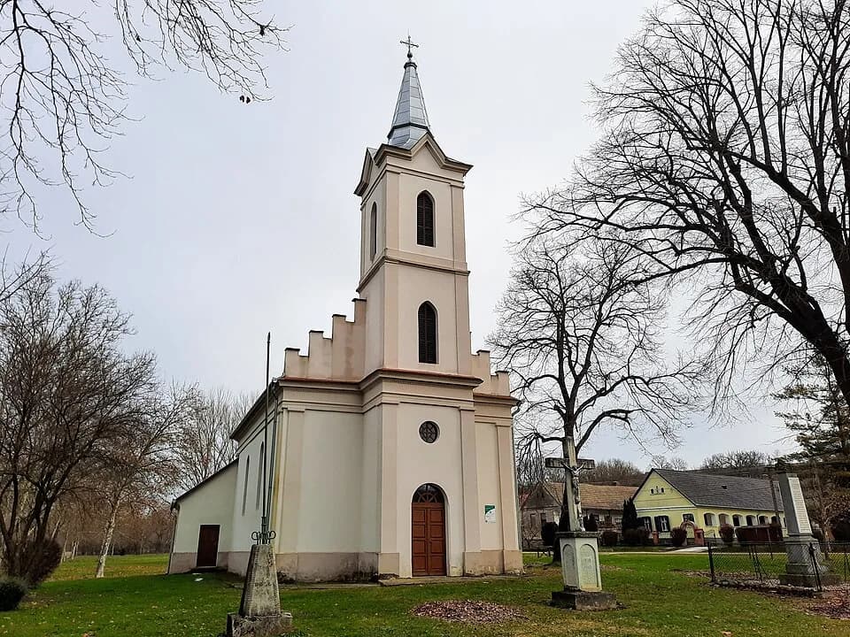 Almáskeresztúr