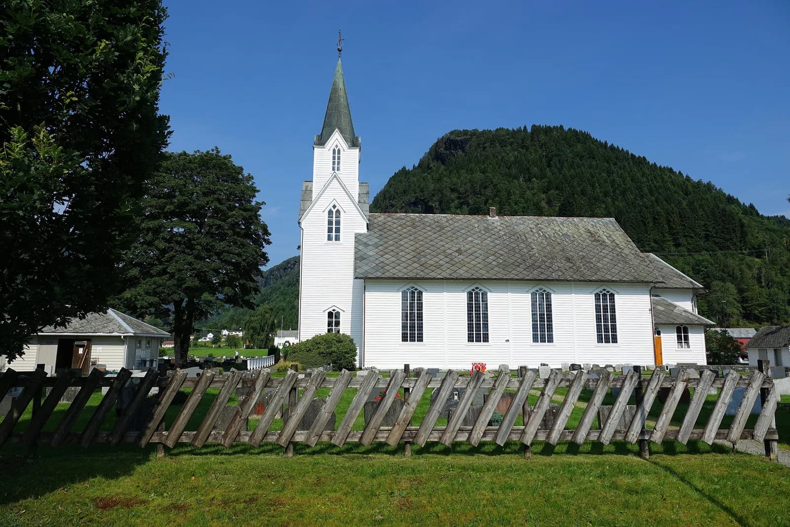 Strandebarm