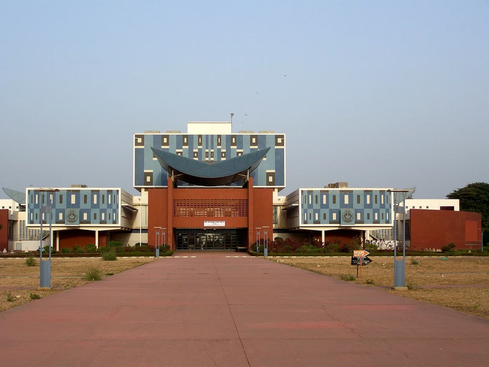 Université Cheikh Anta Diop
