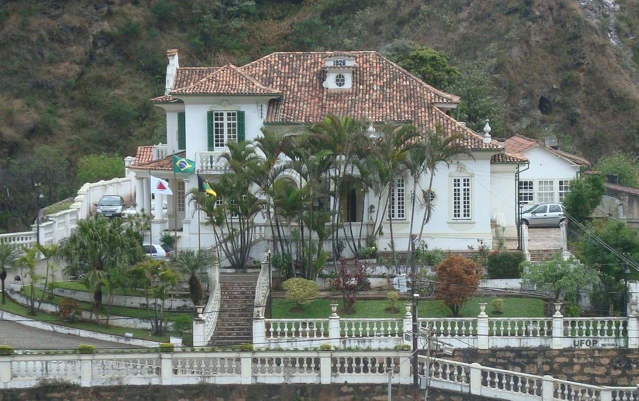 Universidade Federal de Ouro Preto