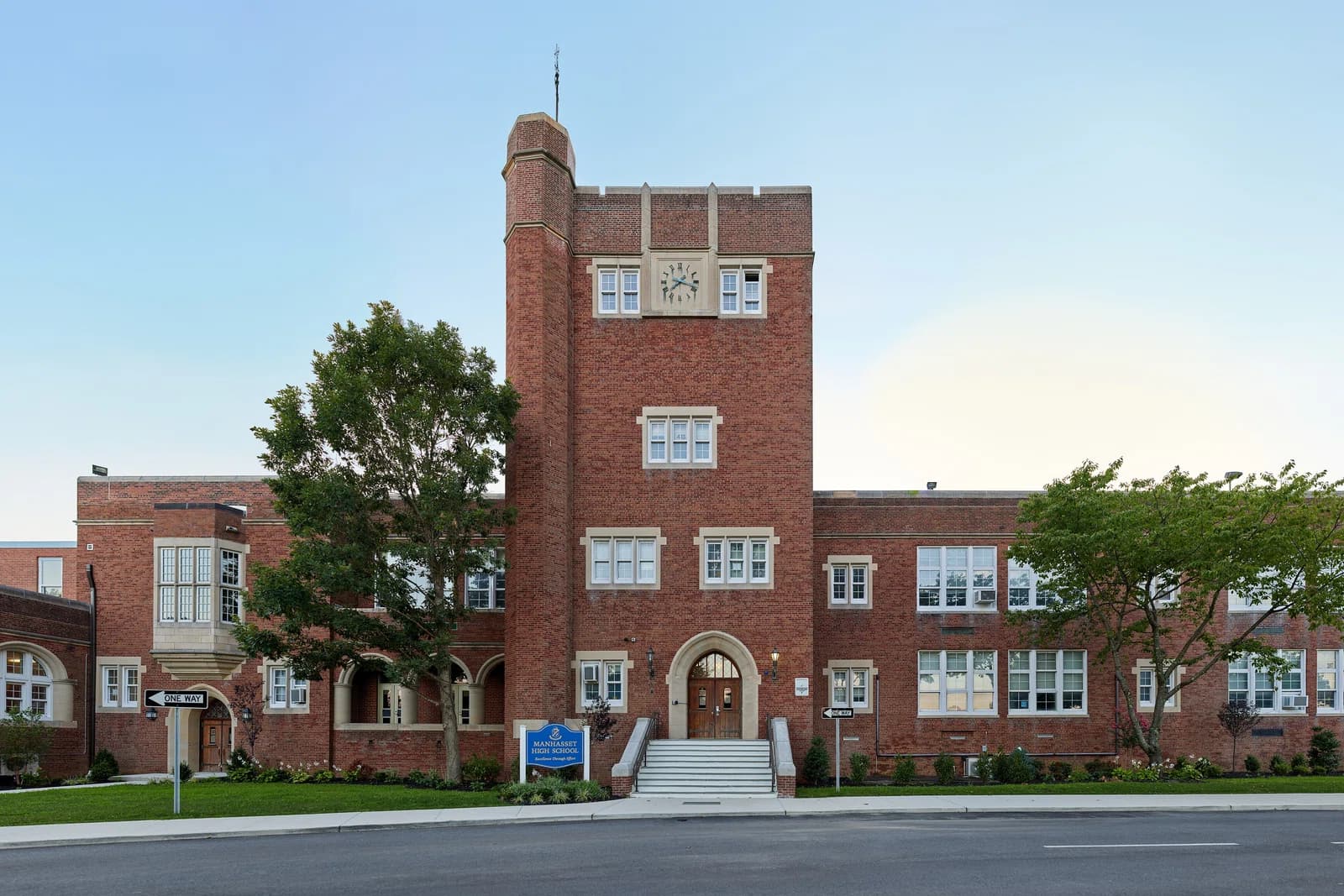 Manhasset Secondary School