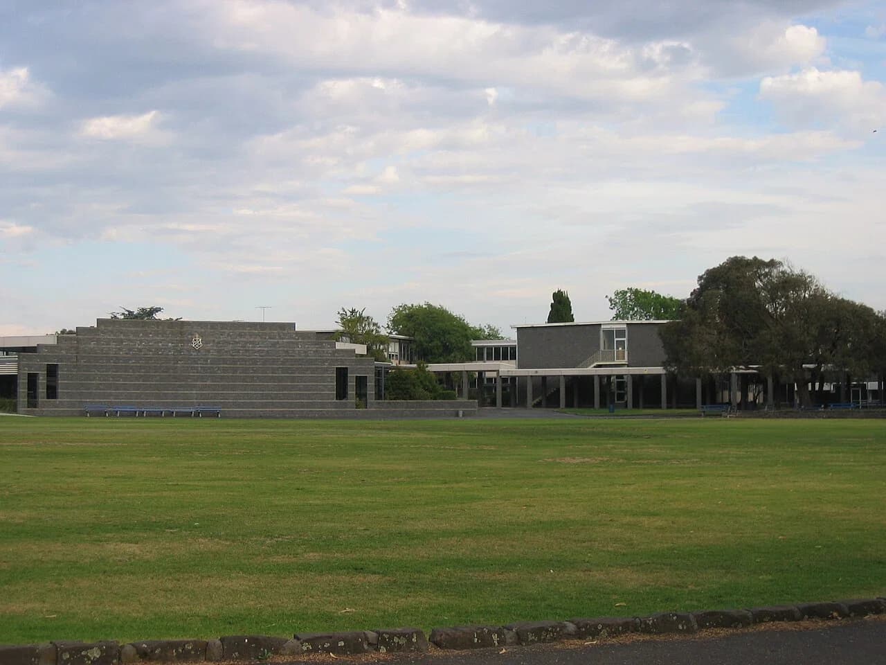 Mentone Grammar School