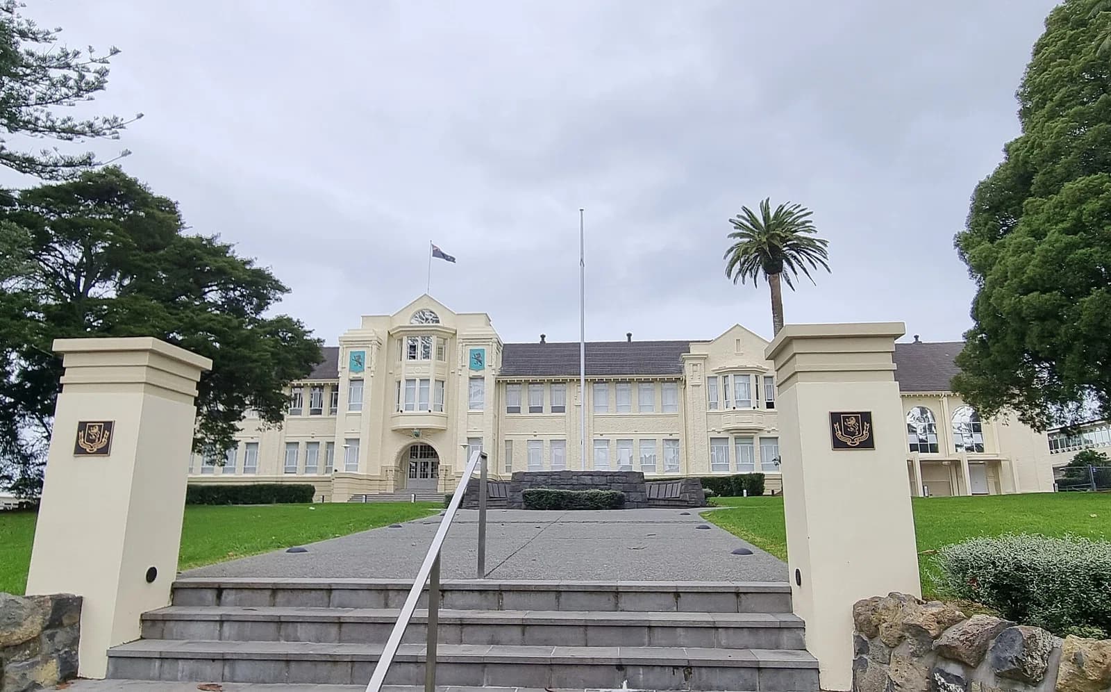 Mount Albert Grammar School