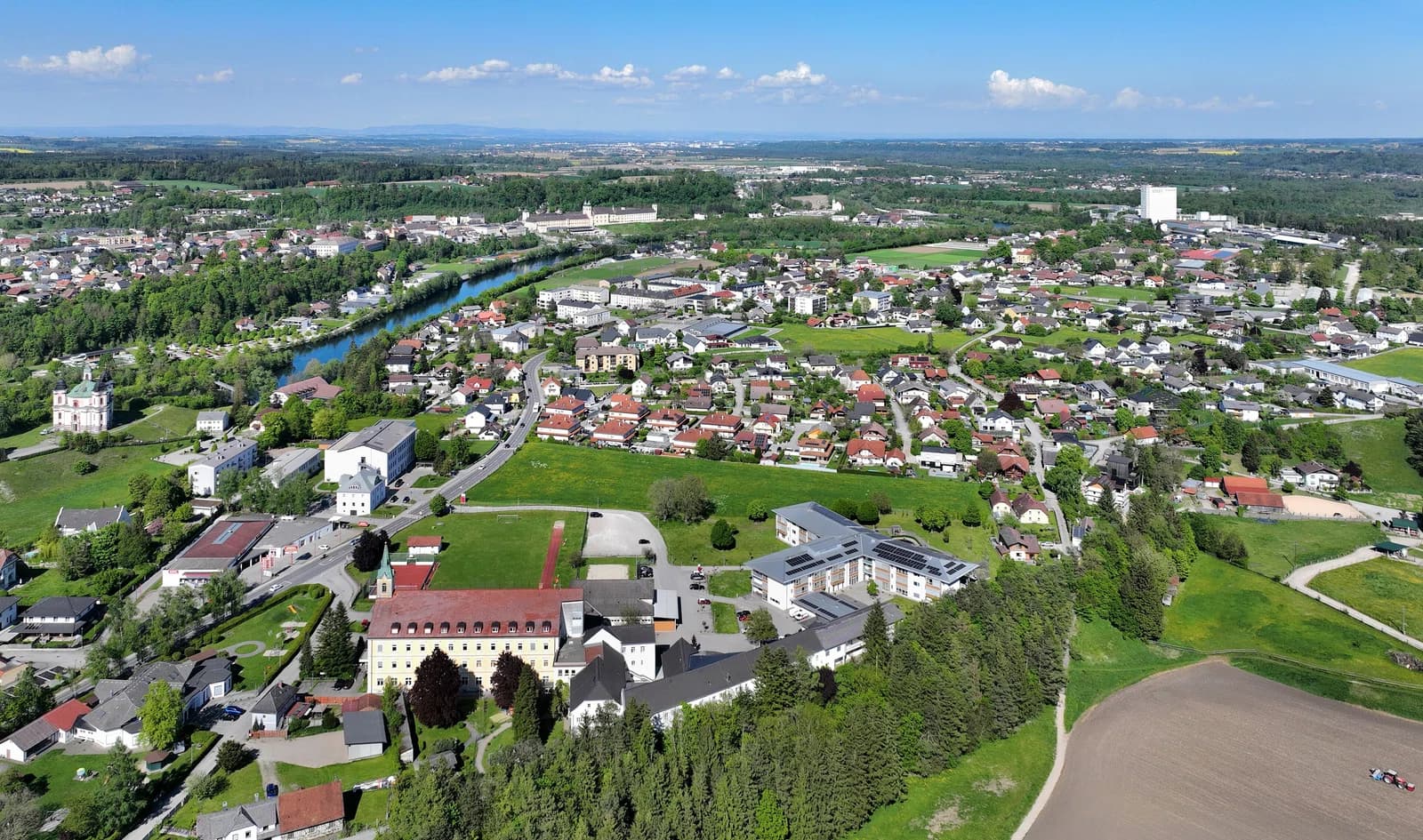 Stadl-Paura