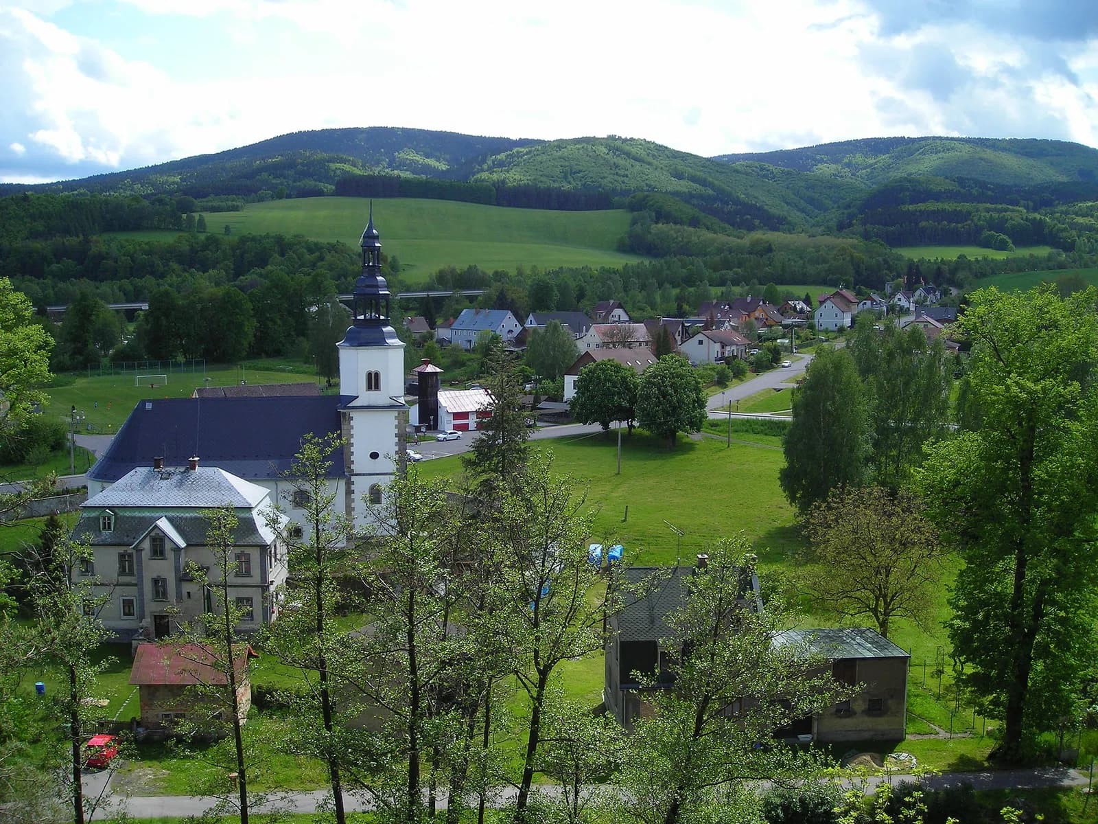 Bílý Kostel nad Nisou