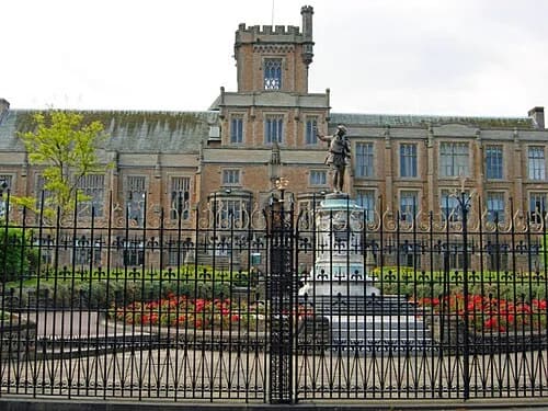 Nottingham High School