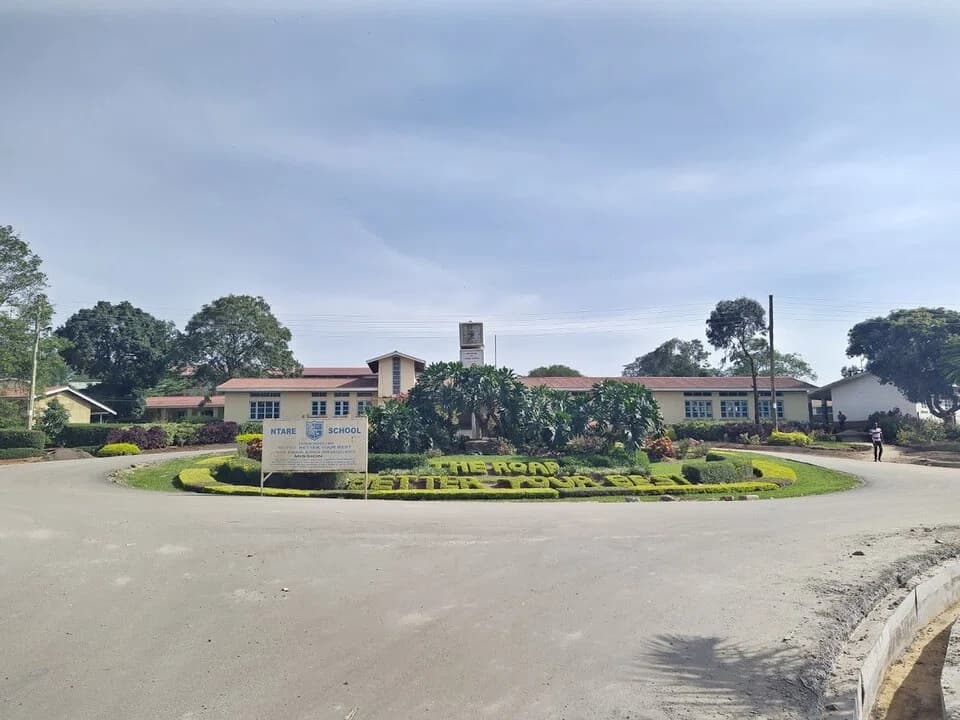 Ntare School