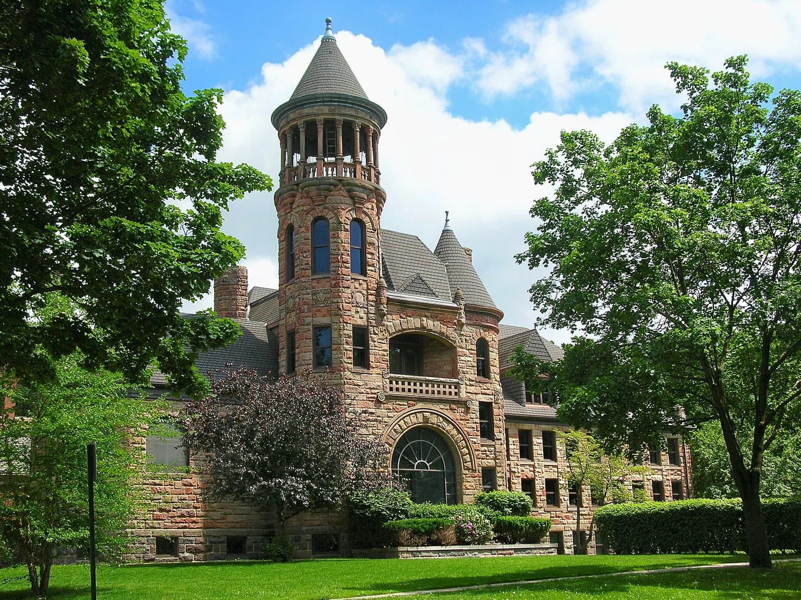 University of Olivet