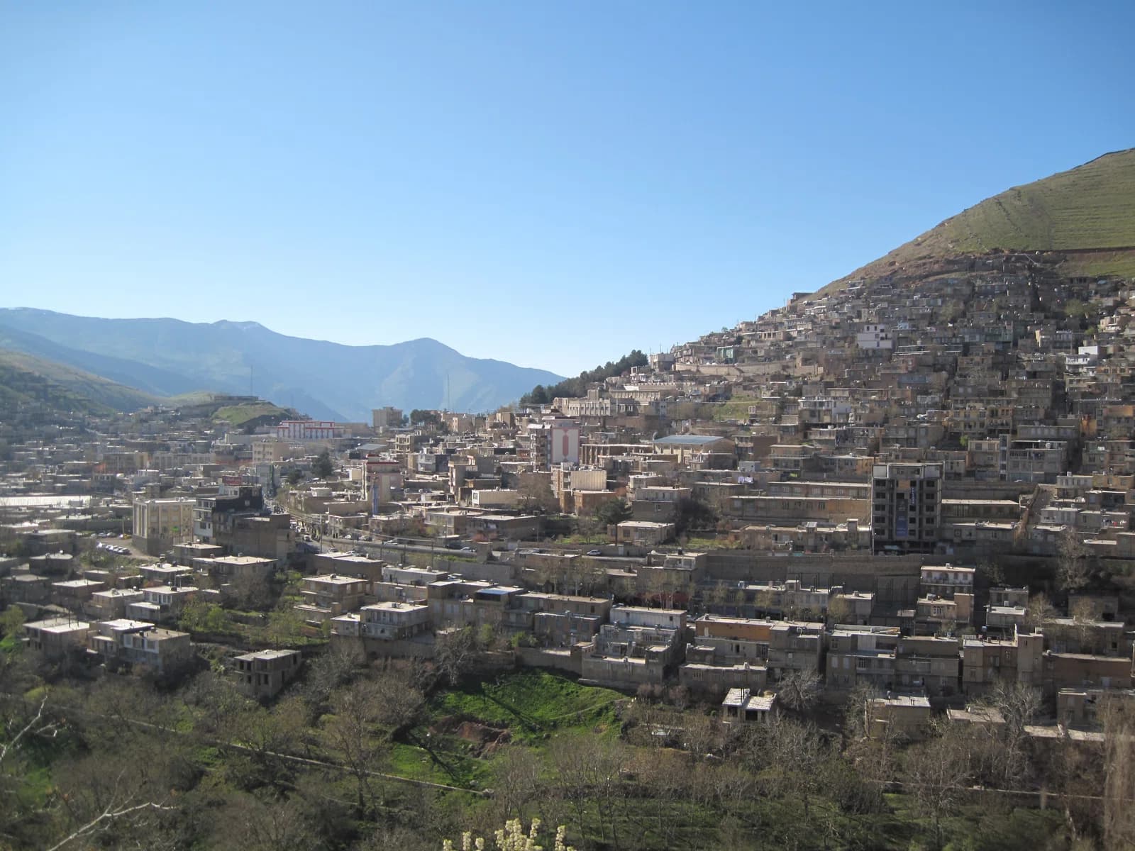 Paveh