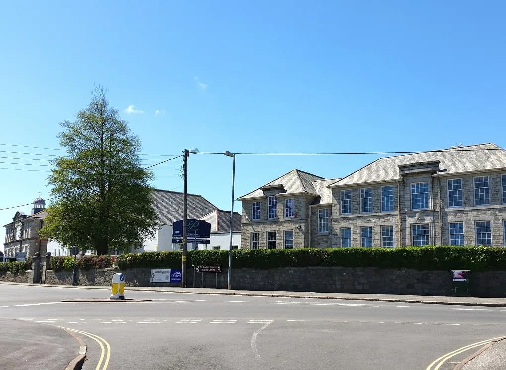 Poltair School