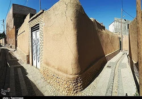 Qaleh Now-e Kharaqan