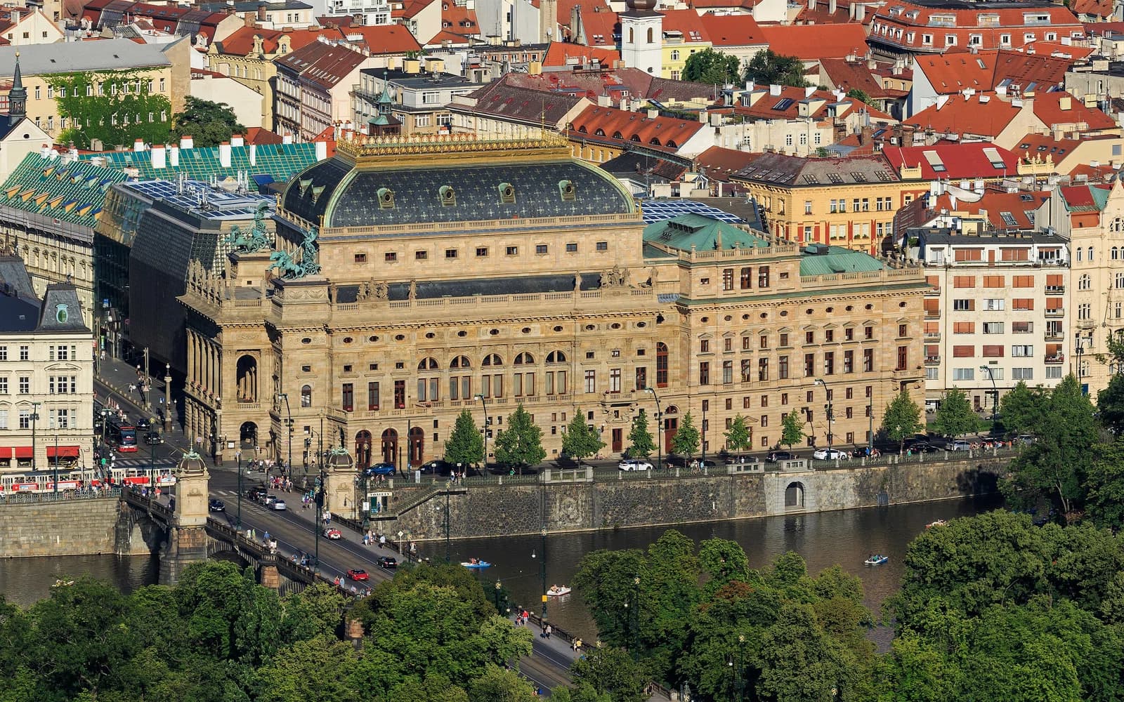 National Theatre