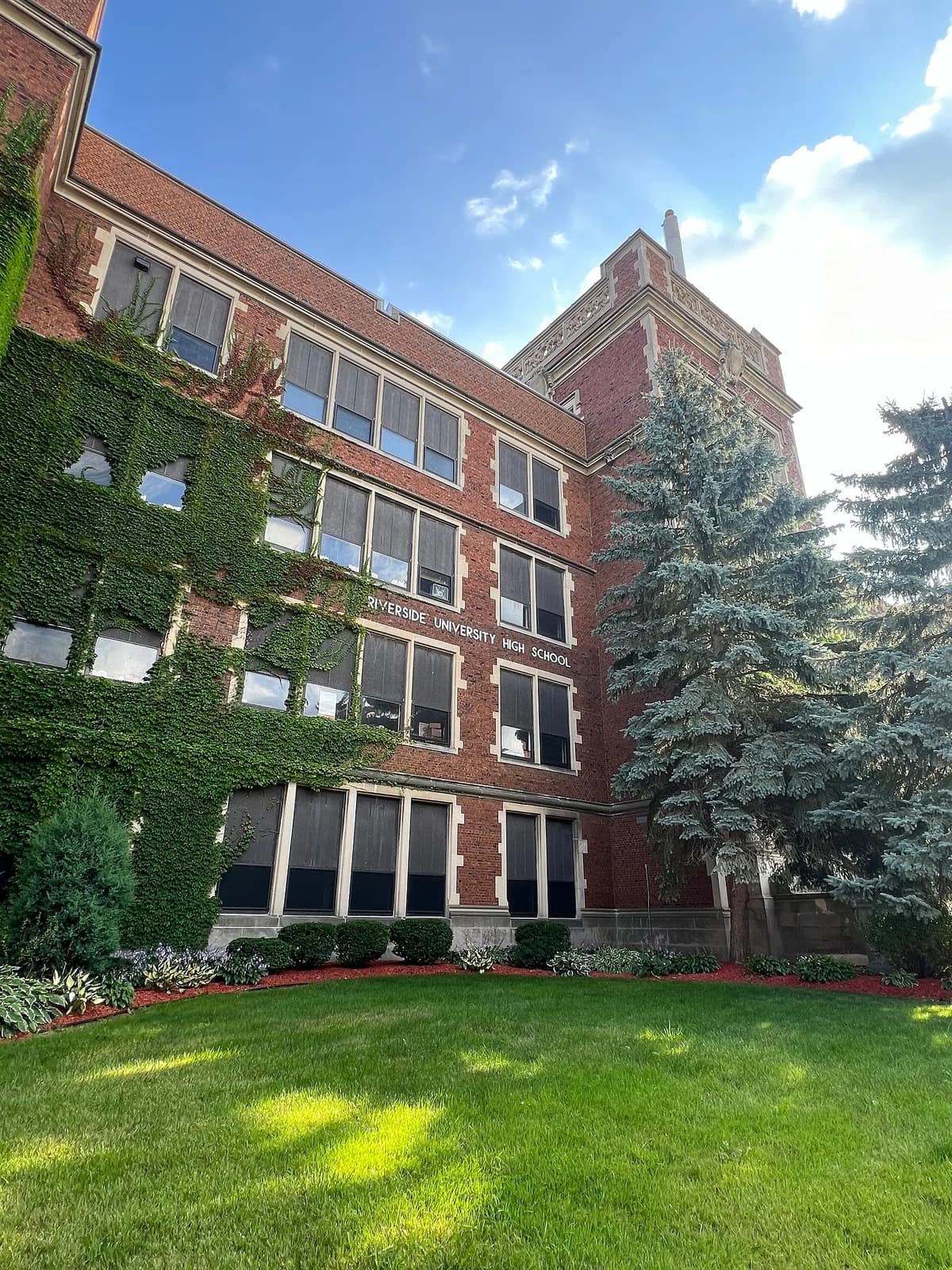 Riverside University High School
