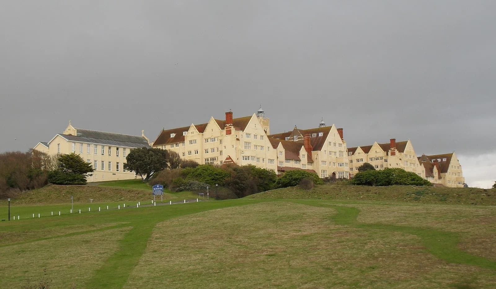Roedean School