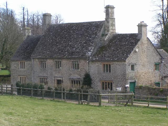 Sevenhampton