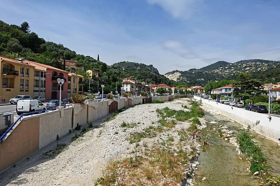 Saint-André-de-la-Roche