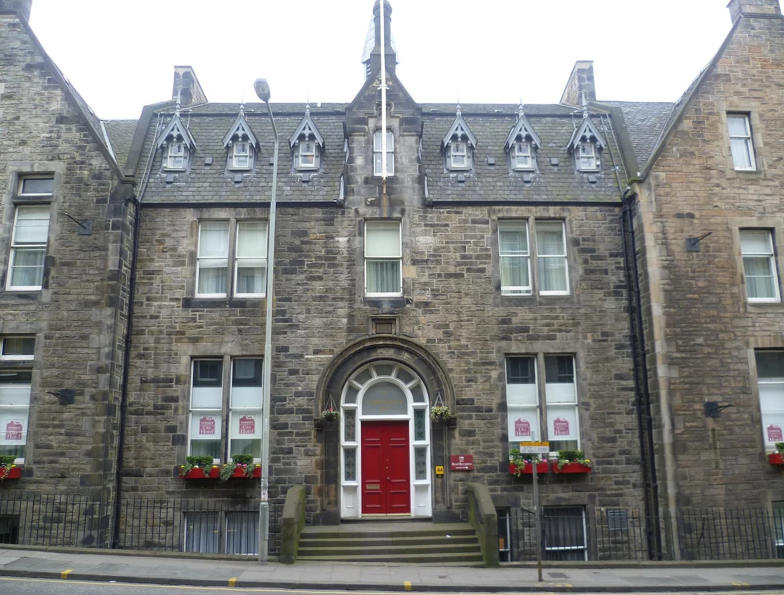 Simpson Memorial Maternity Hospital