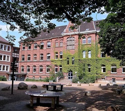 Athenaeum Stade