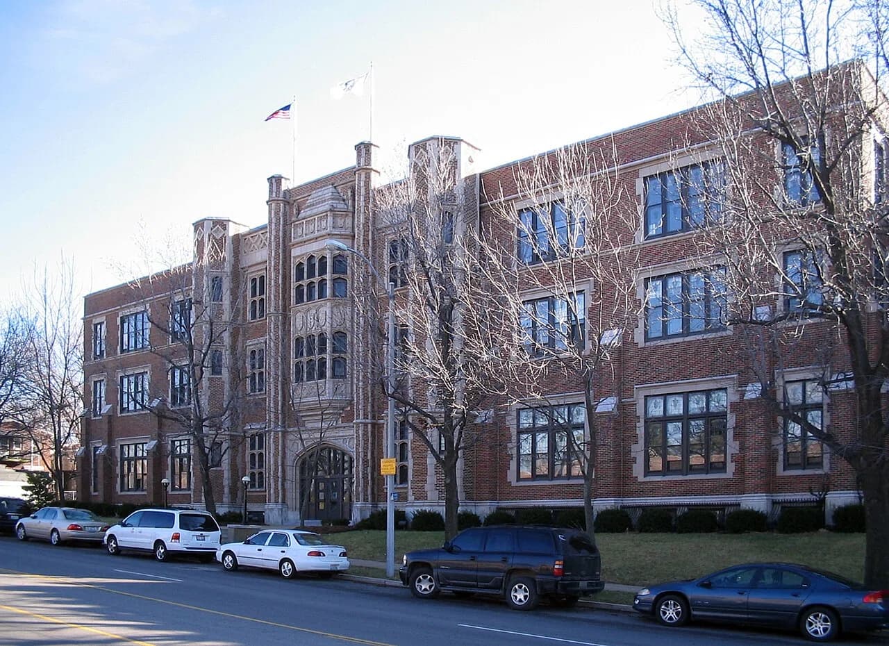 St. Louis University High School