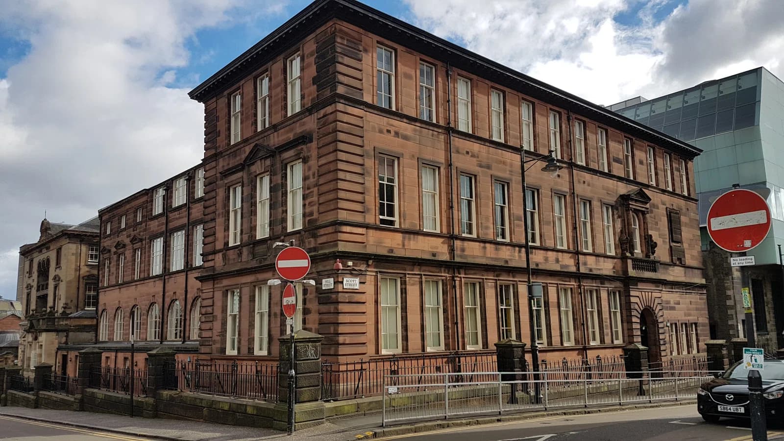 St Aloysius' College