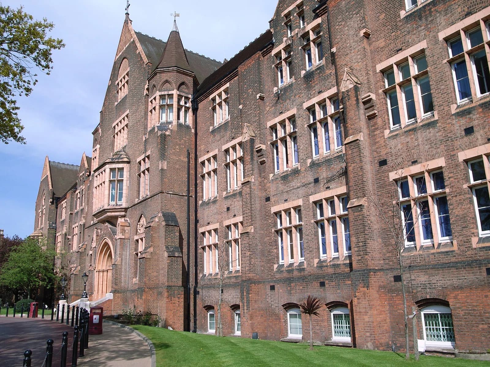 St Dunstan's College