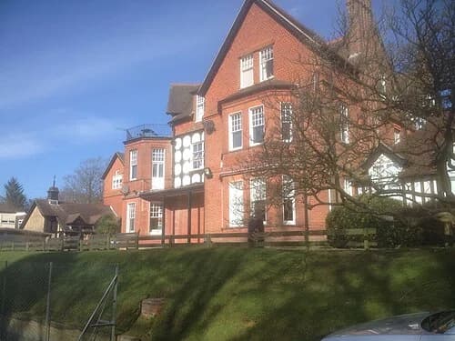 St Edmund's School
