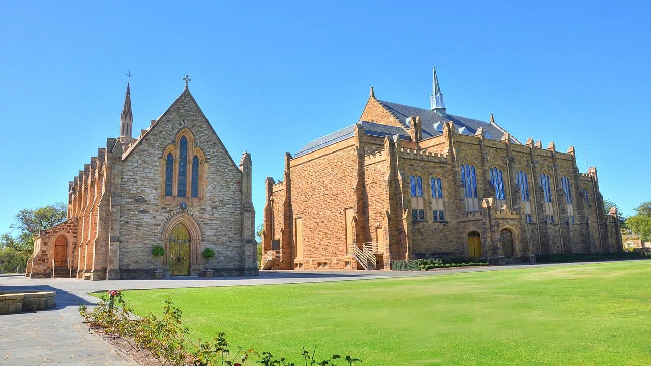 St Peter's College