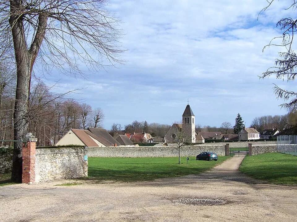 Les Mesnuls
