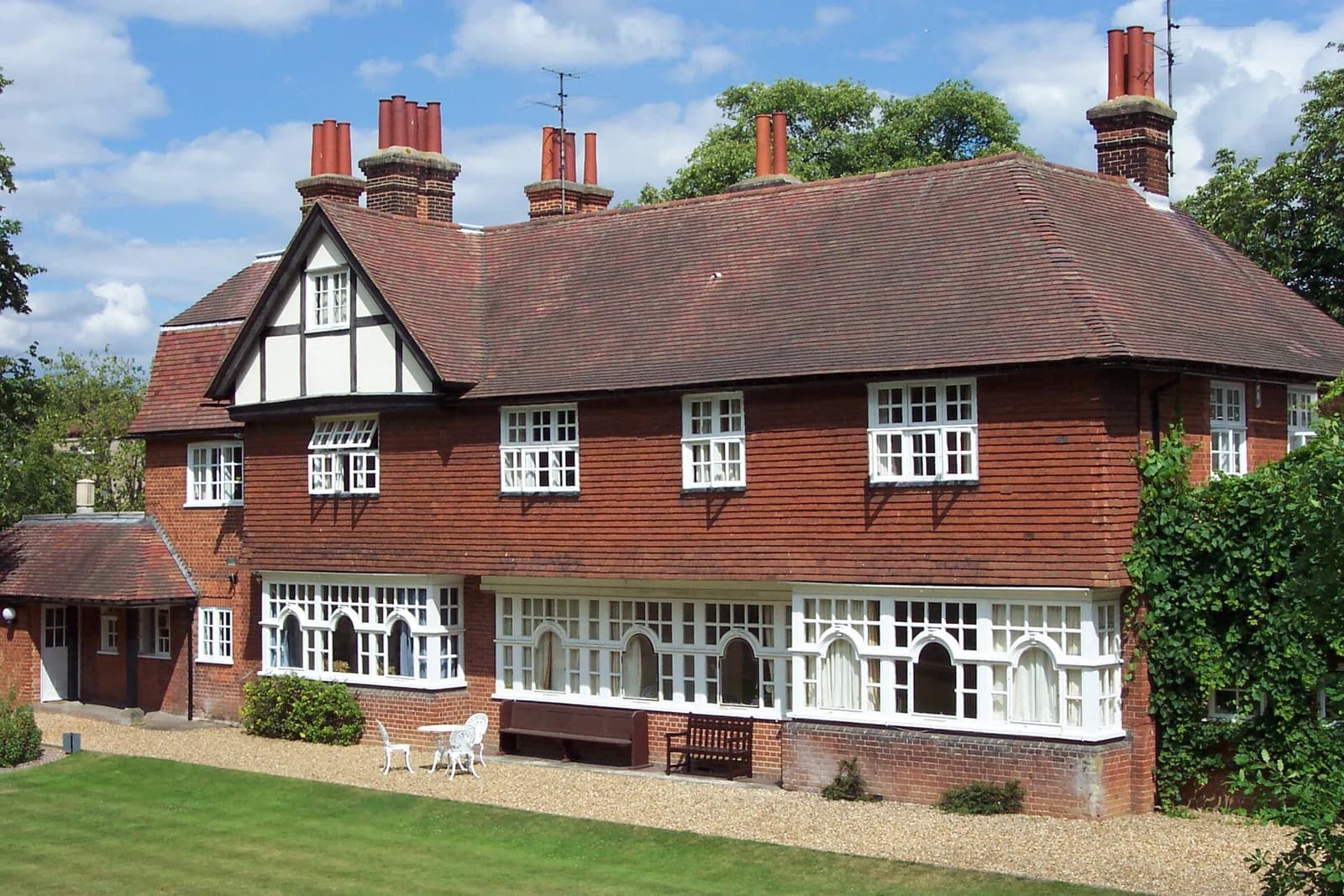 Clare Hall (Cambridge)