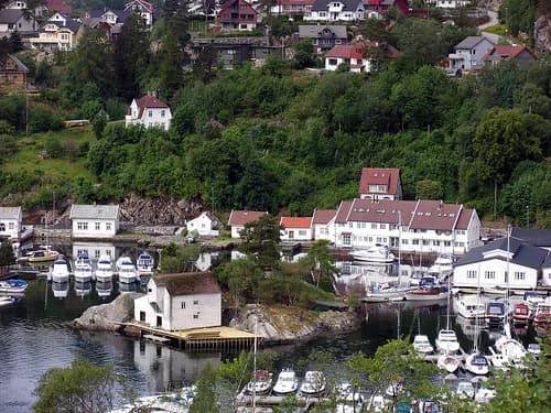 Strusshamn