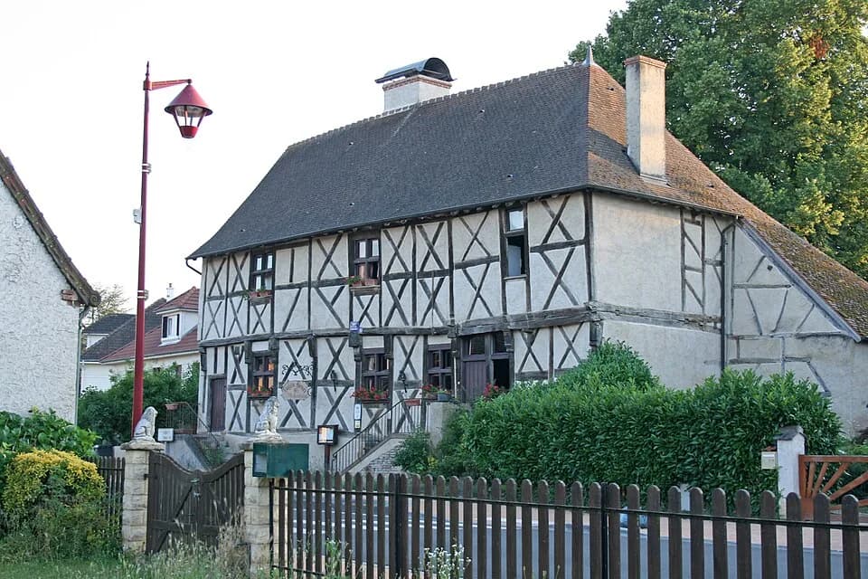 Neuilly-le-Réal