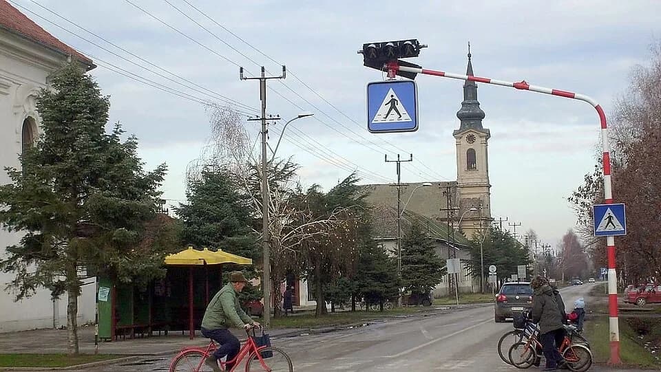 Mali Iđoš