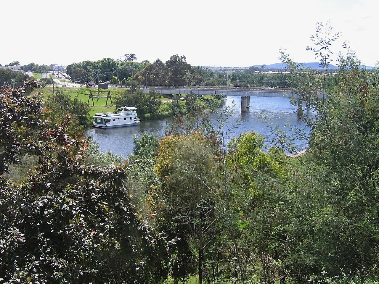Bairnsdale