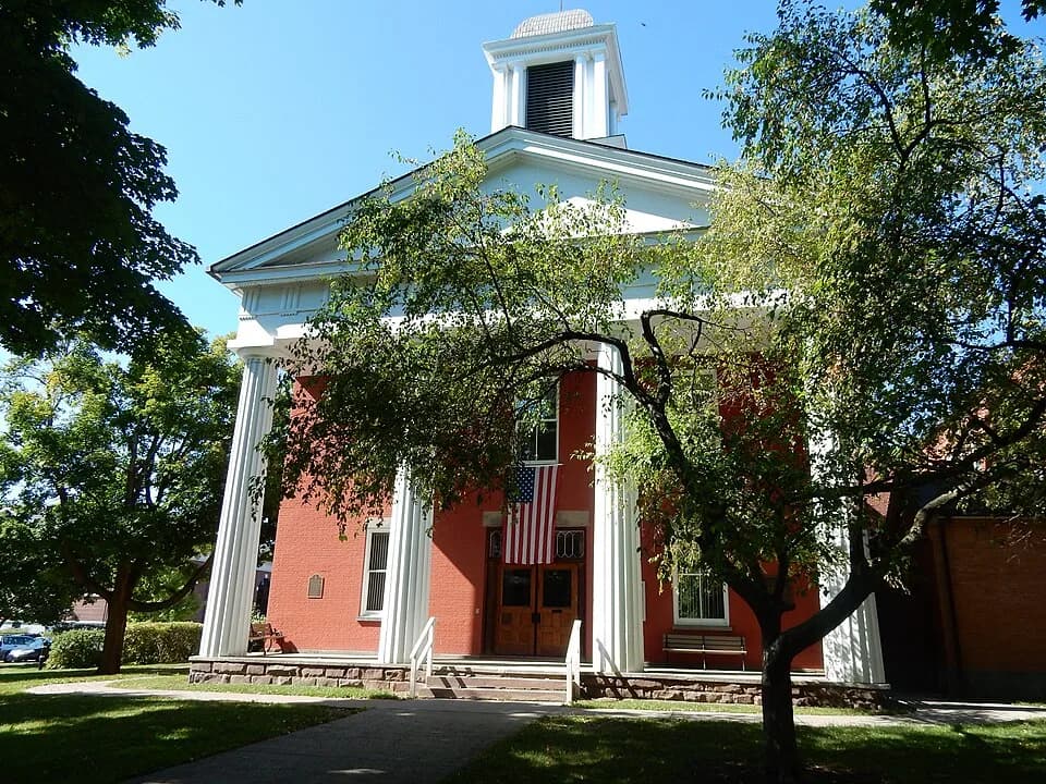 Yates County Courthouse Park District