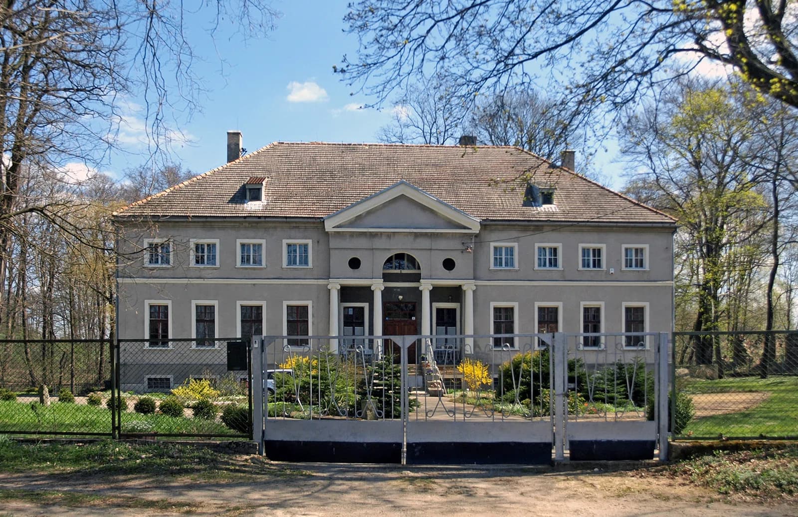 Sławnikowice, Lower Silesia