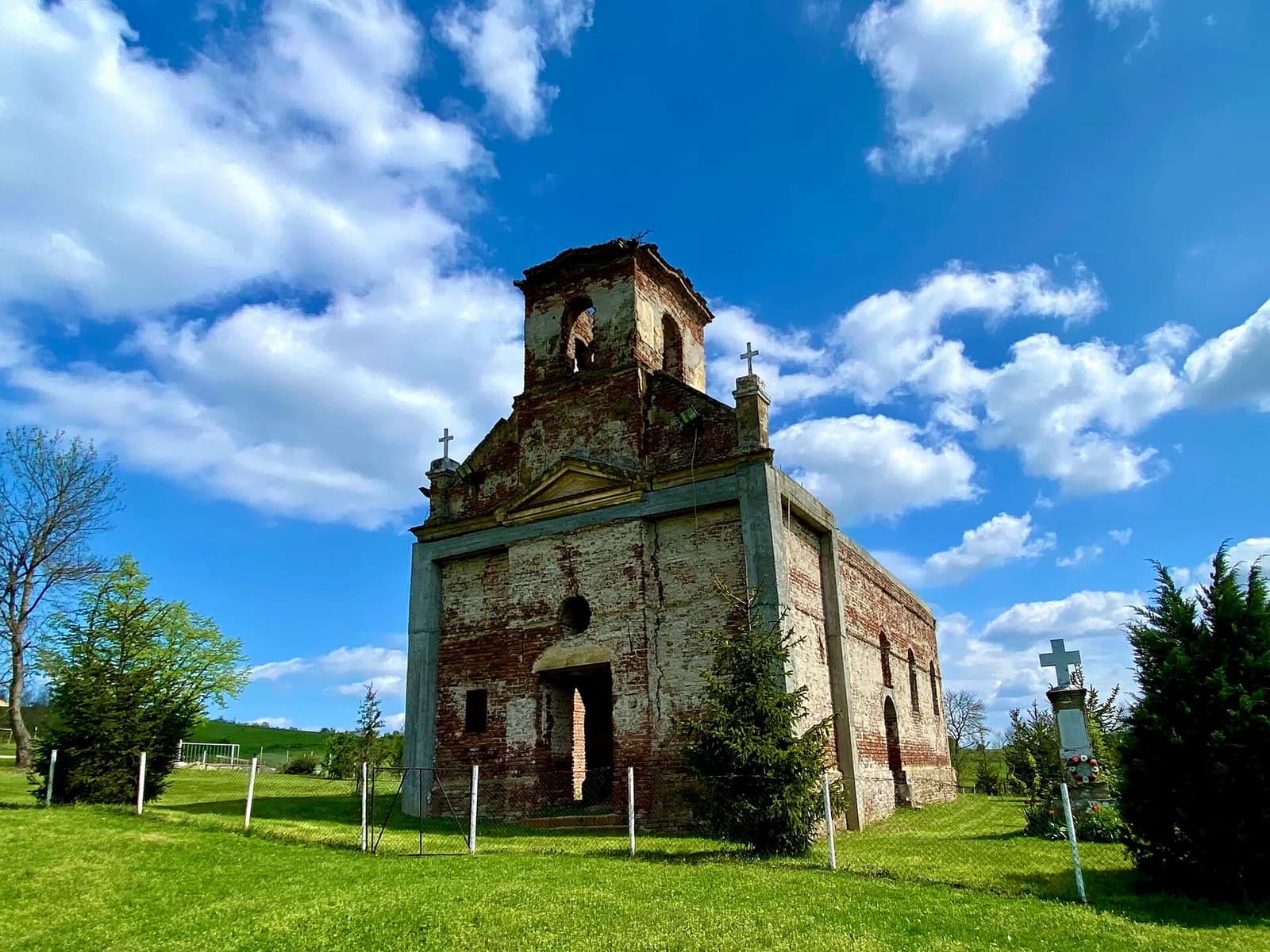 Nadăș