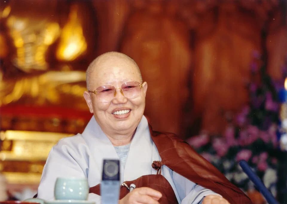 Buddhist nun