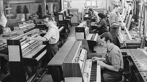 piano maker