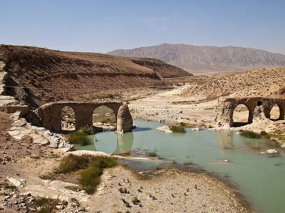 Kavar